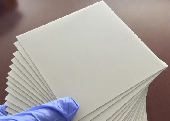 Grijs AlN-Aluminiumnitride Ceramische Slijtvaste 3.4-3.6g/Cm3