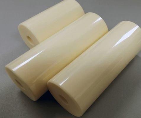 Al2O3 Keramische dielectrische constante 9.6 voor superieure prestaties in aluminium-oxide-keramiek