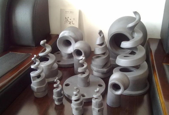Sic Ceramische van de de Keramiek Spiraalvormige Pijp van het Siliciumcarbide Goede de Slijtageweerstand