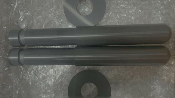 Si3N4 Thermokoppel Beschermbuizen met Hoge Temperatuurbestendigheid, die een hoge sterkte en hardheid behouden, zelfs bij een hoge temperatuur van 1200℃, kunnen een snelle en nauwkeurige temperatuurmeting leveren