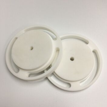 Bewerkbaarheid kan worden bewerkt met standaard gereedschappen Macor keramiek met hoge bewerkingsnauwkeurigheid Grootte Tolerantie 0001mm En thermische uitbreidingscoëfficiënt 72 X 107 C