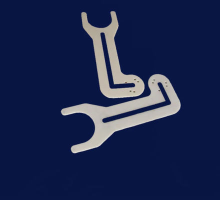 Bestand Ceramische Wapenal2o3 Alumina Plaat op hoge temperatuur voor Halfgeleiderapparaat